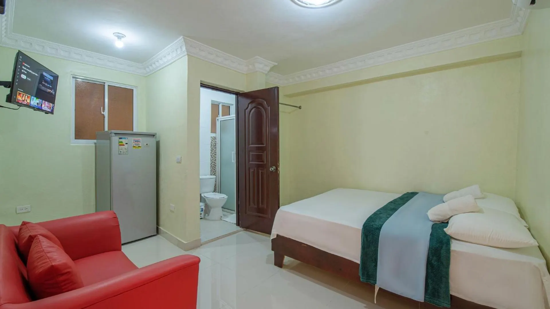 Tropical Island Apartahotel La Viva